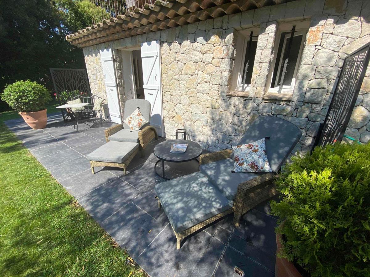 A Casa Bianca Hotel Saint-Paul-de-Vence Bagian luar foto
