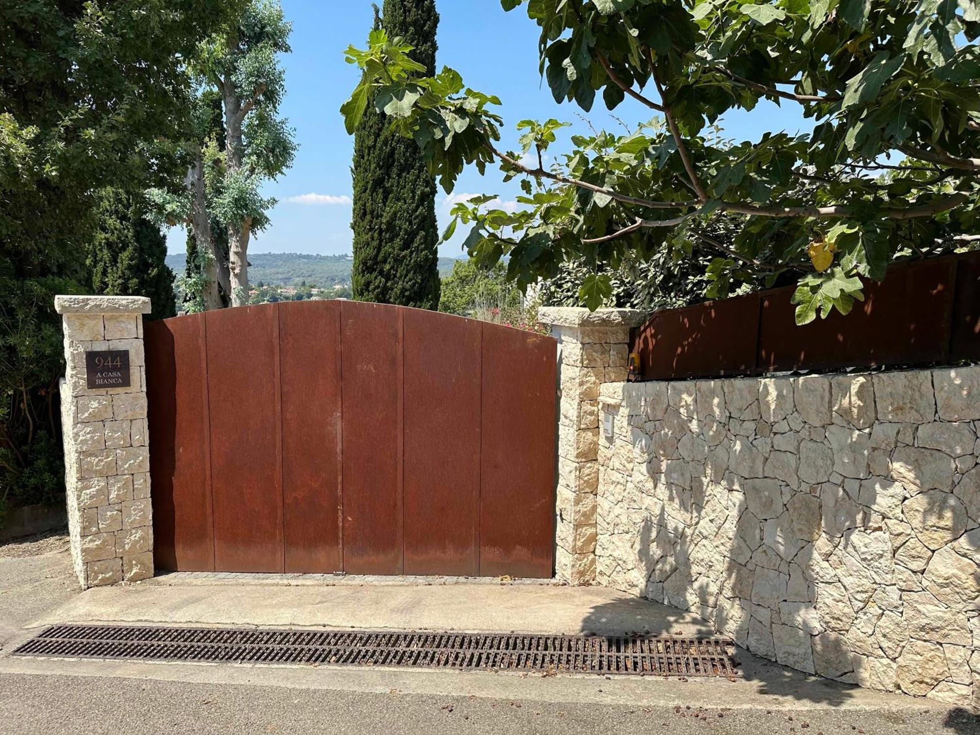 A Casa Bianca Hotel Saint-Paul-de-Vence Bagian luar foto